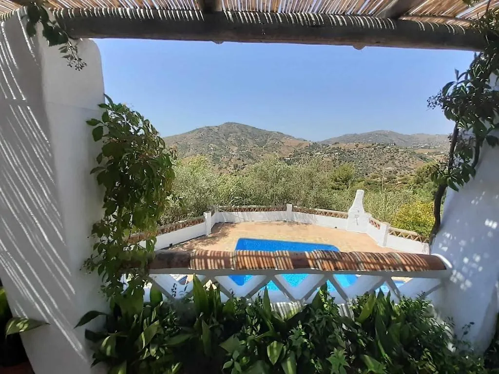 Cortijo Tipico Andaluz En La Sierra Cerca De Frigiliana De Nerja Y De Las Playas Holiday home