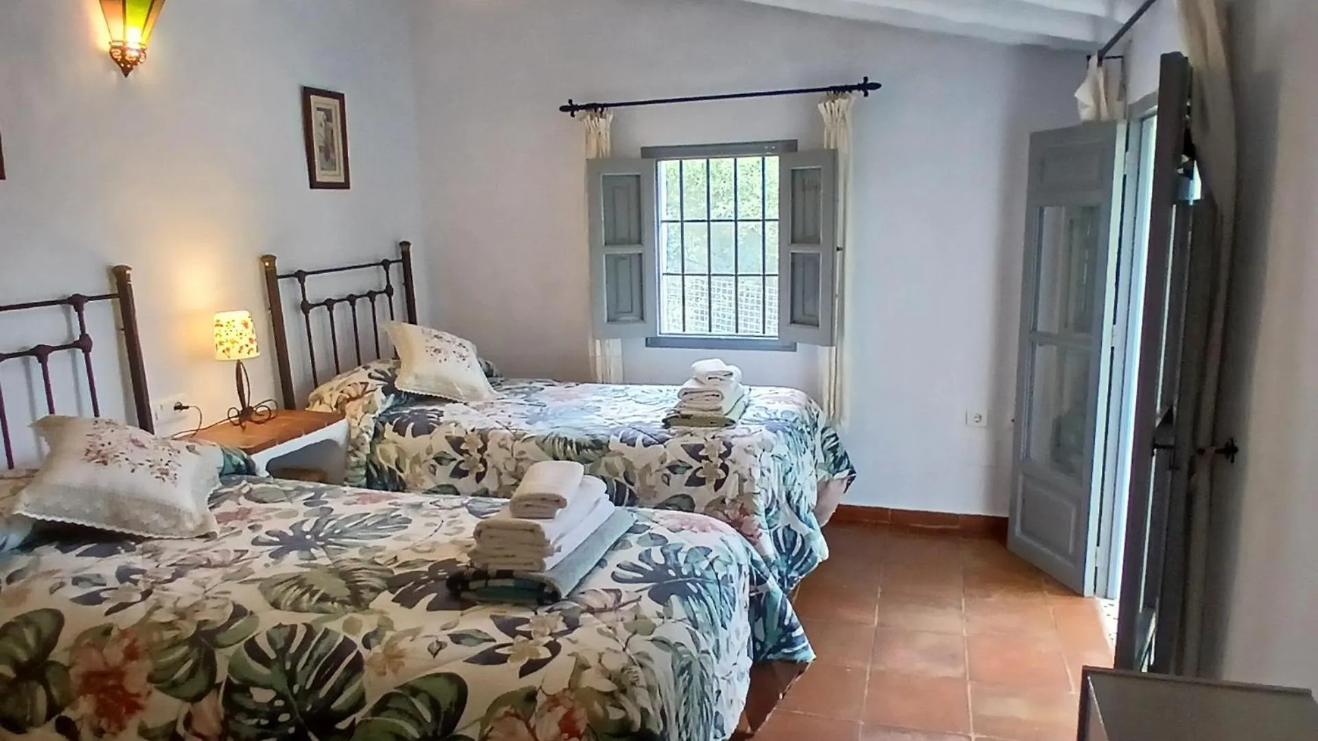 Cortijo Tipico Andaluz En La Sierra Cerca De Frigiliana De Nerja Y De Las Playas Spain