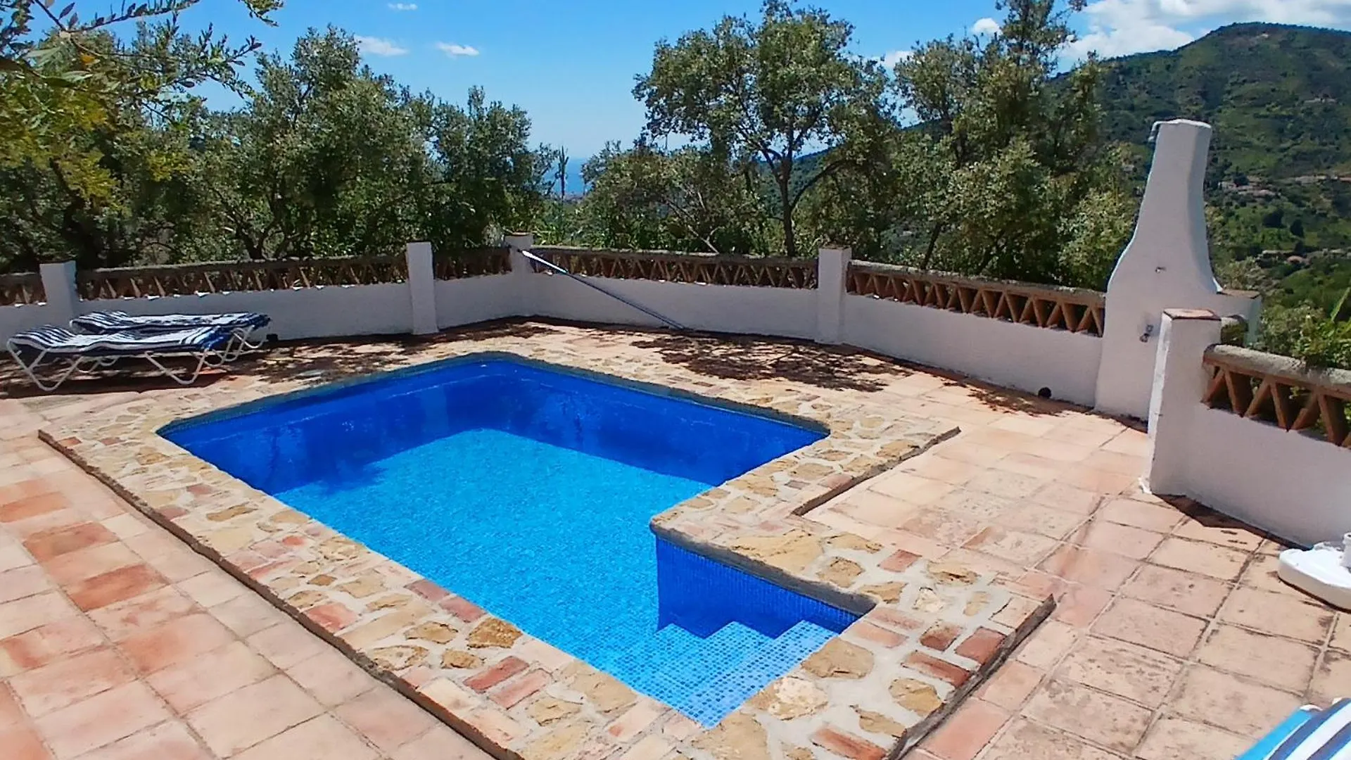 Holiday home Cortijo Tipico Andaluz En La Sierra Cerca De Frigiliana De Nerja Y De Las Playas Spain