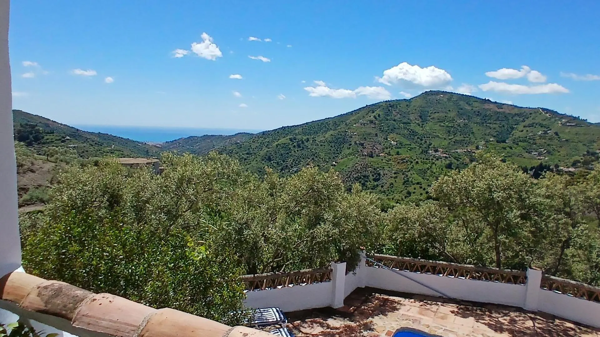 Holiday home Cortijo Tipico Andaluz En La Sierra Cerca De Frigiliana De Nerja Y De Las Playas