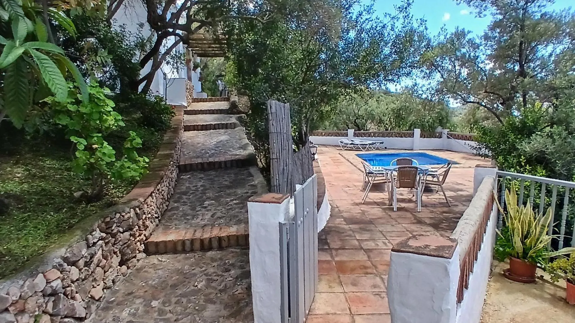 Cortijo Tipico Andaluz En La Sierra Cerca De Frigiliana De Nerja Y De Las Playas 0*,  Spain